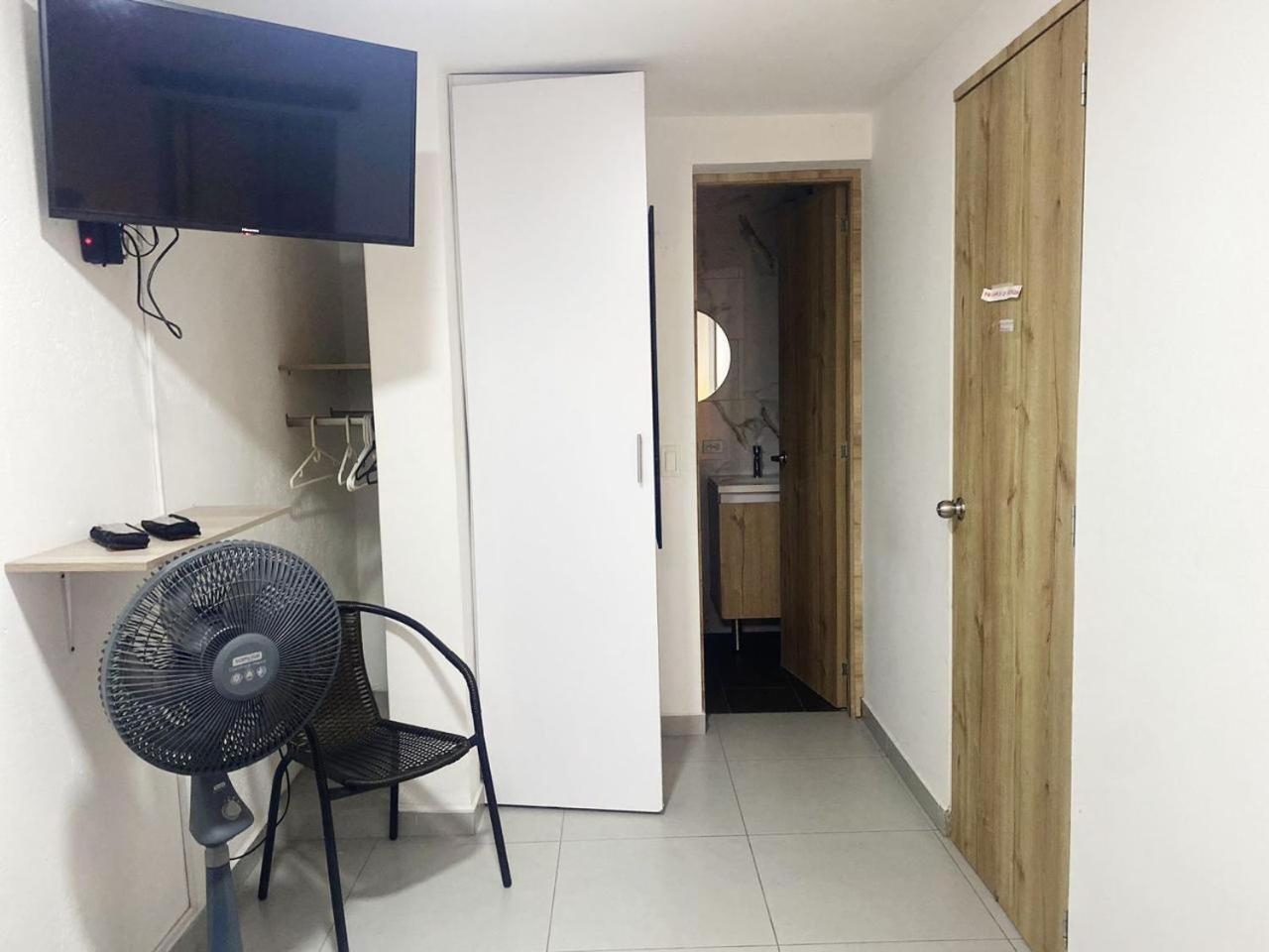 Hotel Boutique San Joaquin Plaza 메딜린 외부 사진