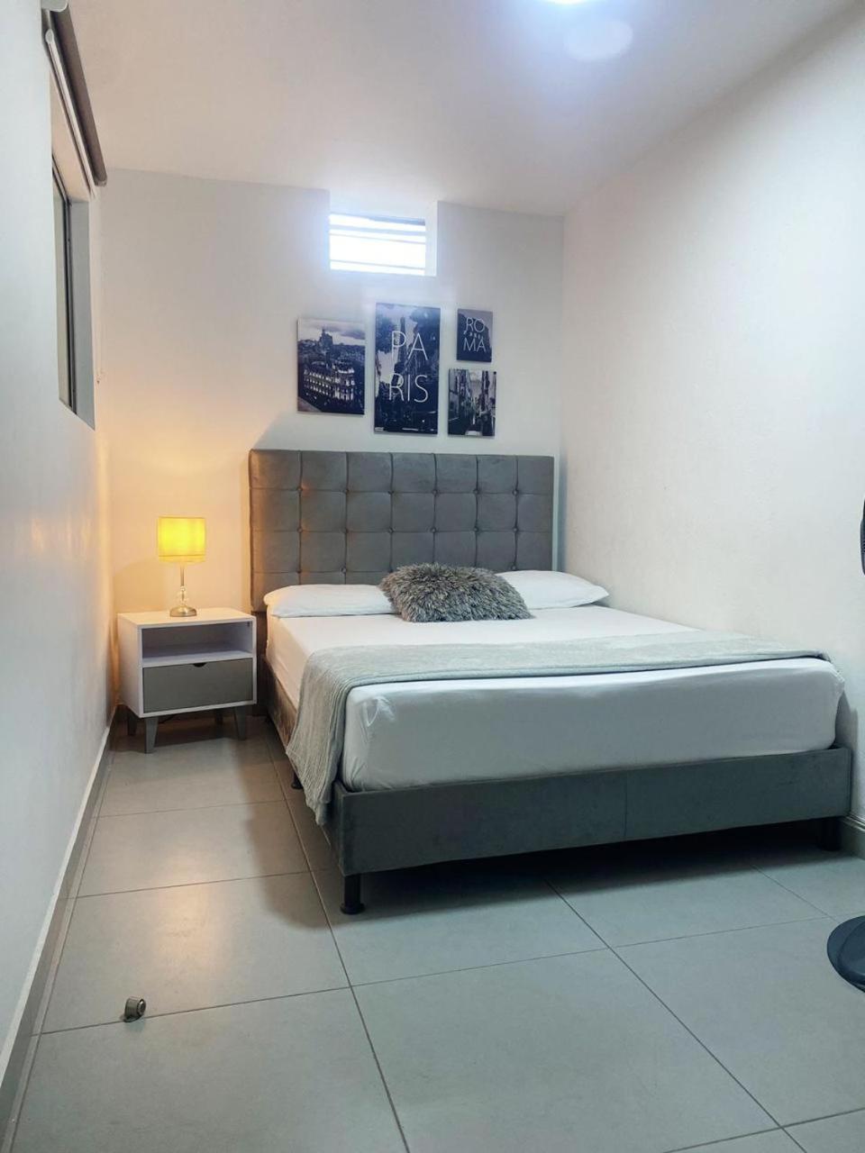 Hotel Boutique San Joaquin Plaza 메딜린 외부 사진