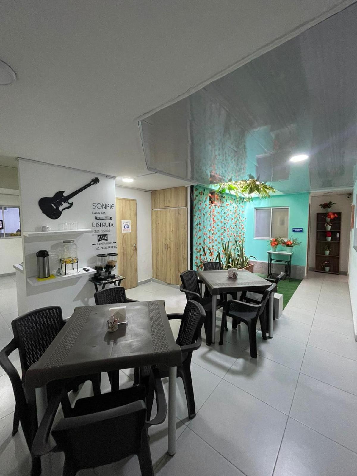 Hotel Boutique San Joaquin Plaza 메딜린 외부 사진